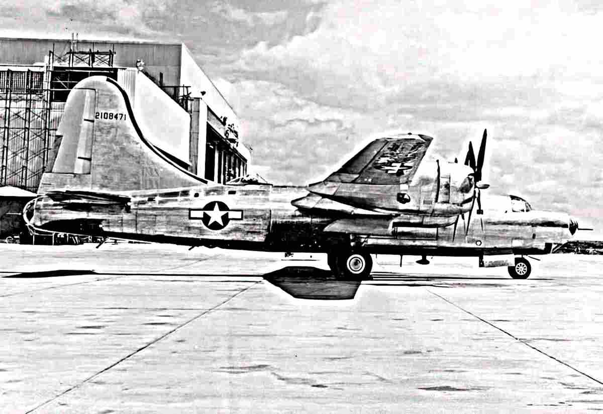 Consolidated B32 Dominator 5 (2) Military A4 Photo Print