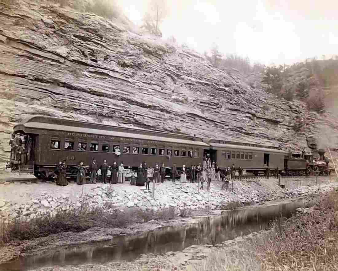 Cowboy Passenger Train Military A4 Photo Print