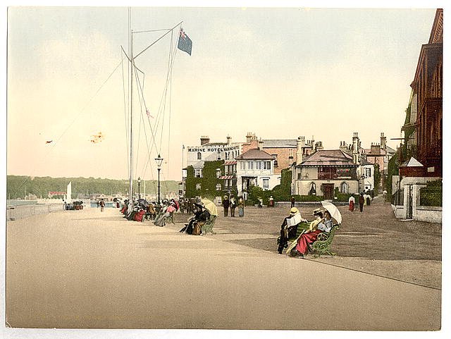 Cowes marine parade Isle of Wight Vintage A4 Photo Print