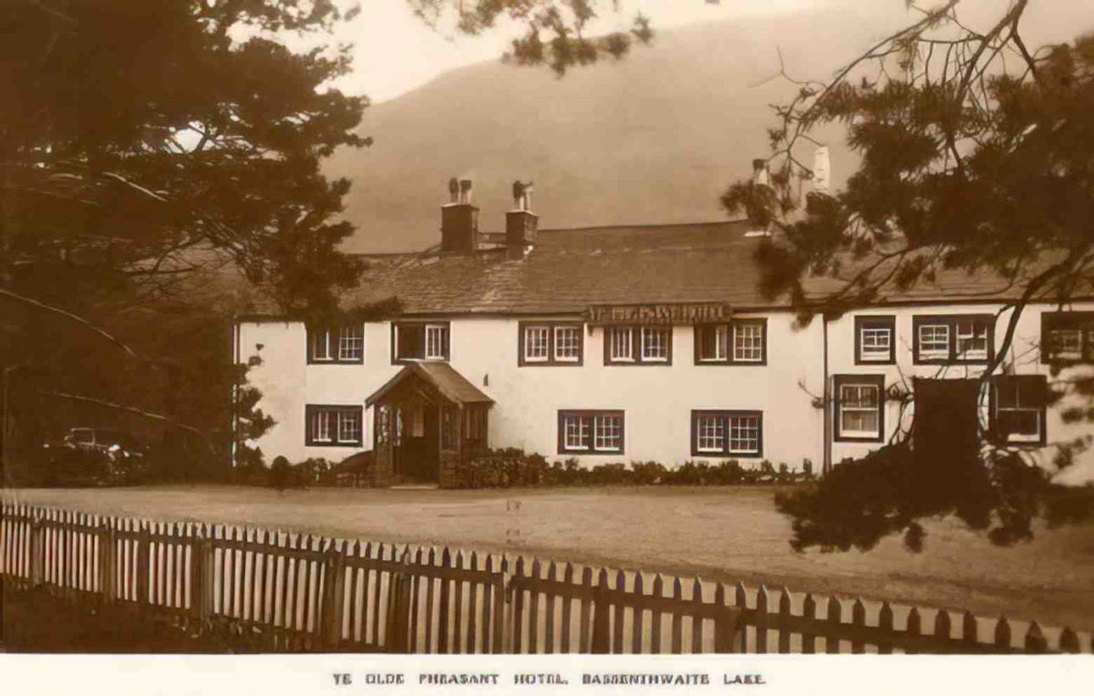 Cumbria Bassenthwaite Ye Olde Pheasant Hotel 1930s Vintage A4 Photo Print