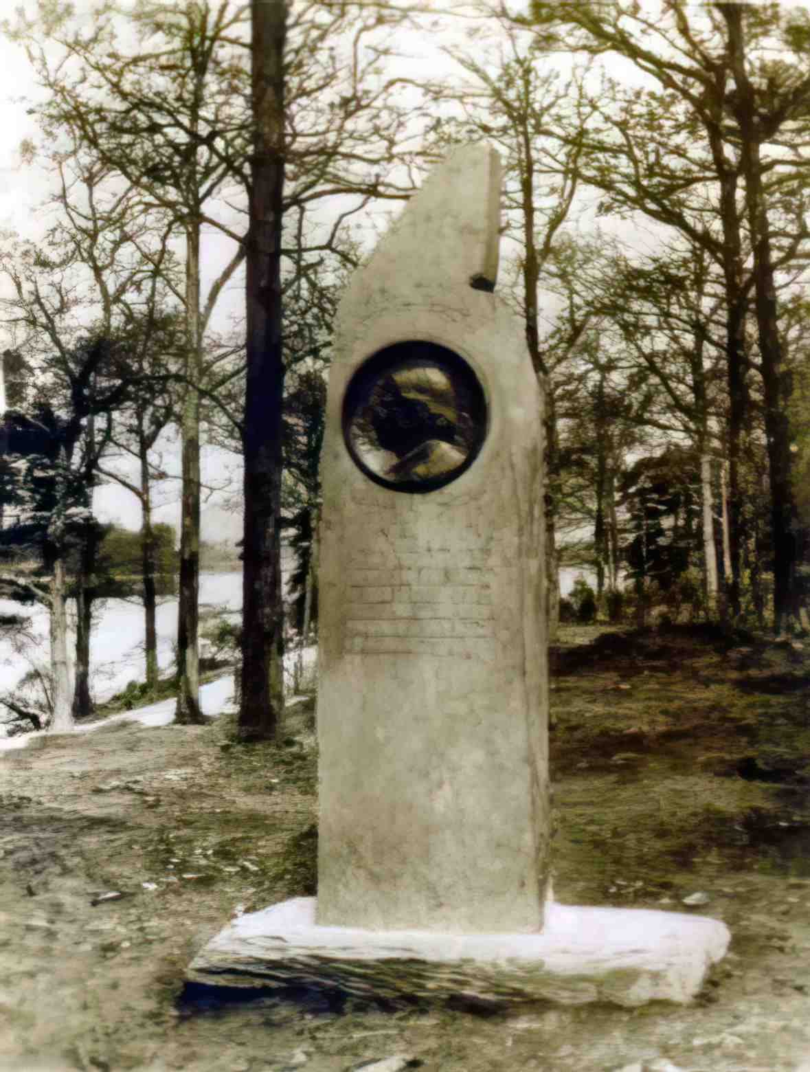 Cumbria Keswick Ruskins Monument Friars Crag Vintage A4 Photo Print