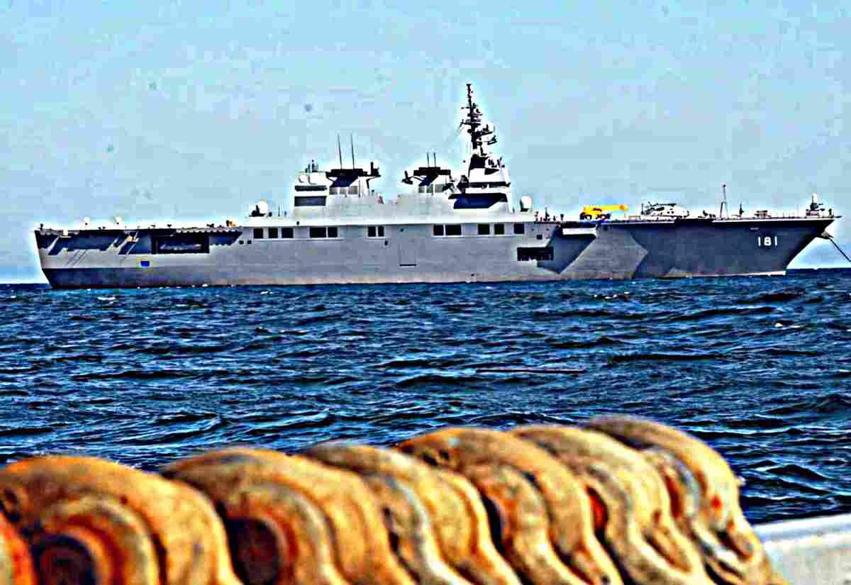 Cvh Hyuga Ddh181 8 (2) Military A4 Photo Print