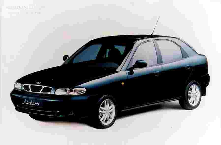 DAEWOONubiraHatchback 3620 1 Car A4 Photo Print