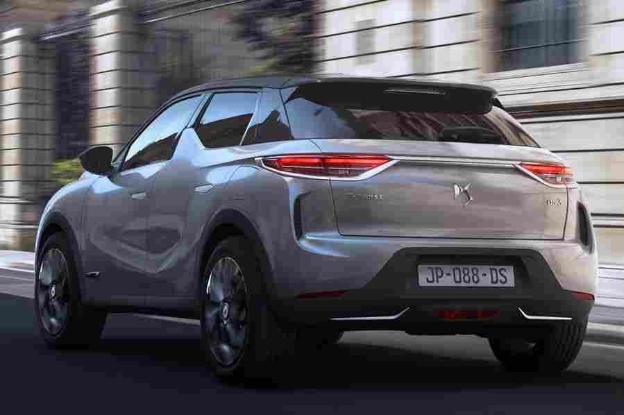 DS AUTOMOBILES DS 3 Crossback 6406 35 Car A4 Photo Print