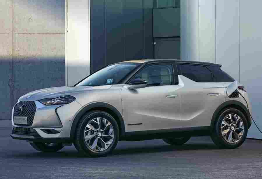 DS AUTOMOBILES DS 3 Crossback 6406 43 Car A4 Photo Print