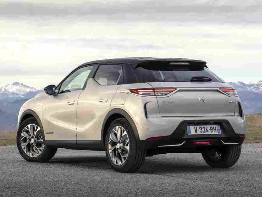 DS AUTOMOBILES DS 3 Crossback 6406 59 Car A4 Photo Print