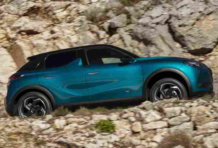 DS AUTOMOBILES DS 3 Crossback 6406 76 Car A4 Photo Print