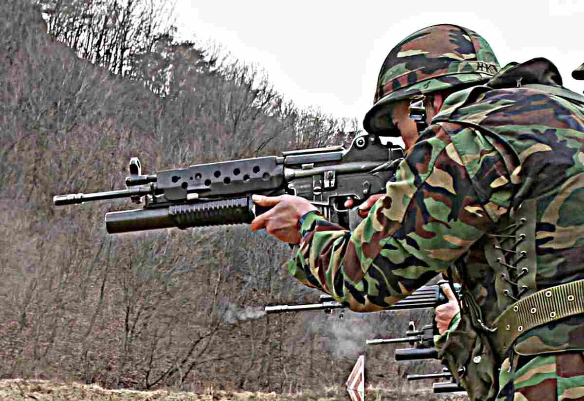 Daewoo K2 10 (2) Military A4 Photo Print