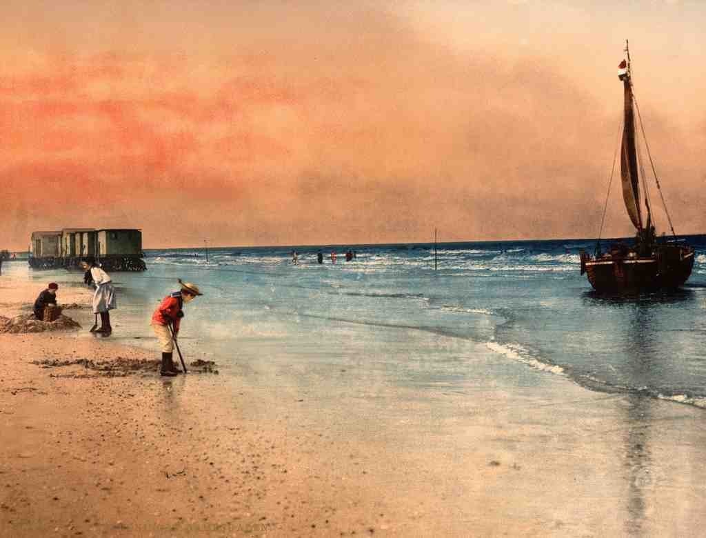 Damesbaden Scheveningen Holland Vintage A4 Photo Print