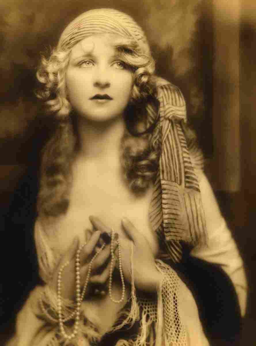 Darby Myrna 6 film star poster A4 Photo Print