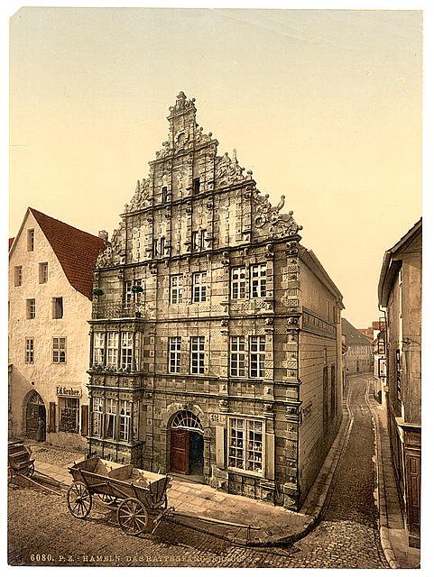 Das Rattenfangerhaus Hameln Hanover Vintage A4 Photo Print