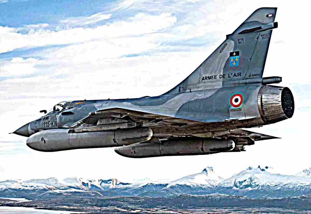 Dassault Mirage 2000 Multirole Strike Fighter France 6 (2) Military A4 Photo Print