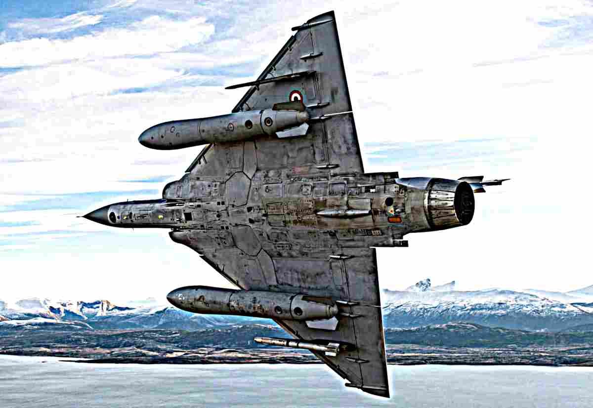 Dassault Mirage 2000 Multirole Strike Fighter France 7 (2) Military A4 Photo Print
