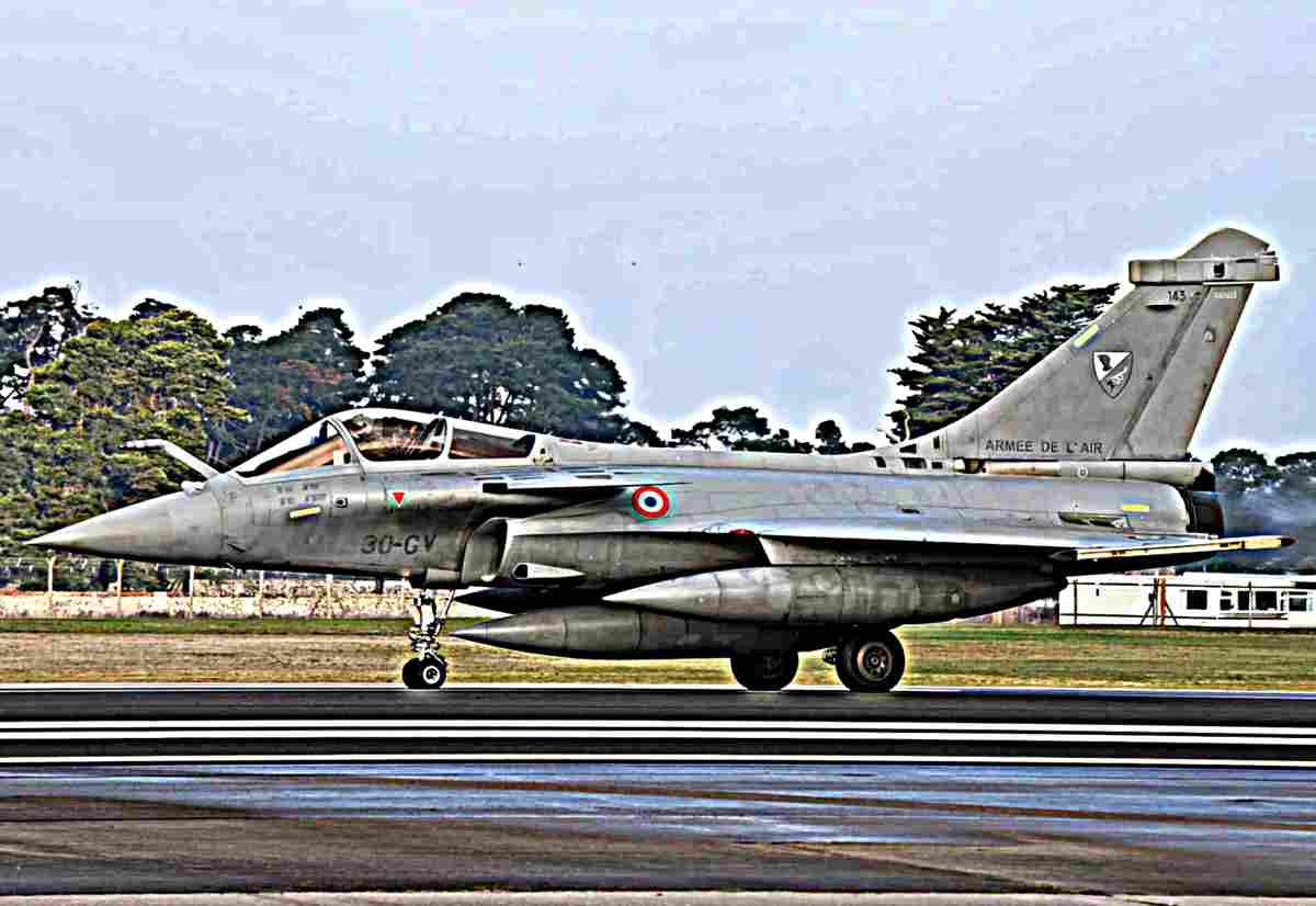 Dassault Rafale 16 (2) Military A4 Photo Print