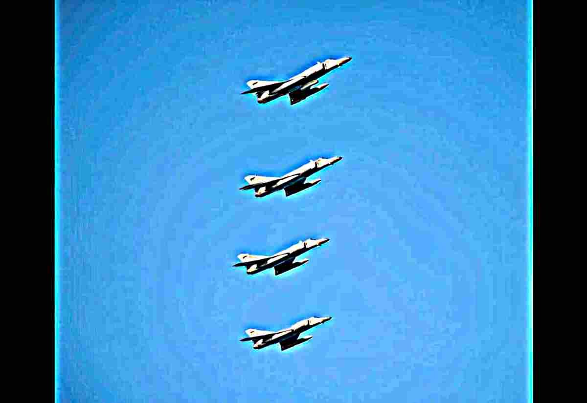 Dassault Super Etendard Navy Strike Fighter France 5 (2) Military A4 Photo Print