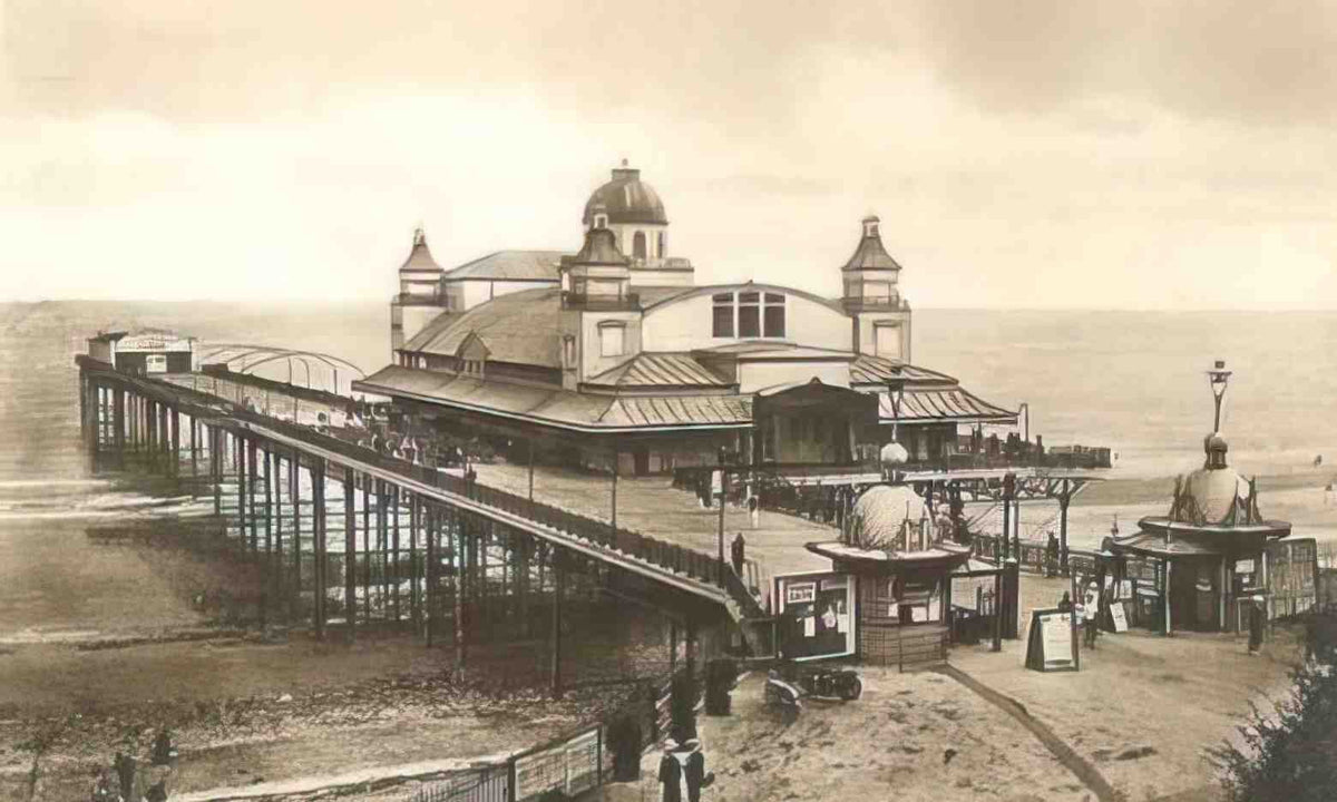 Denbighshire Colwyn Bay Pier Vintage A4 Photo Print