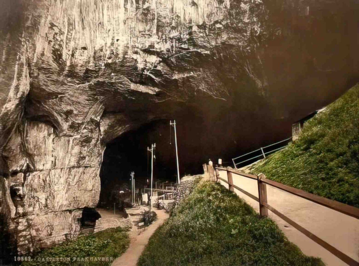 Derbyshire Castleton Peak Cavern Vintage A4 Photo Print