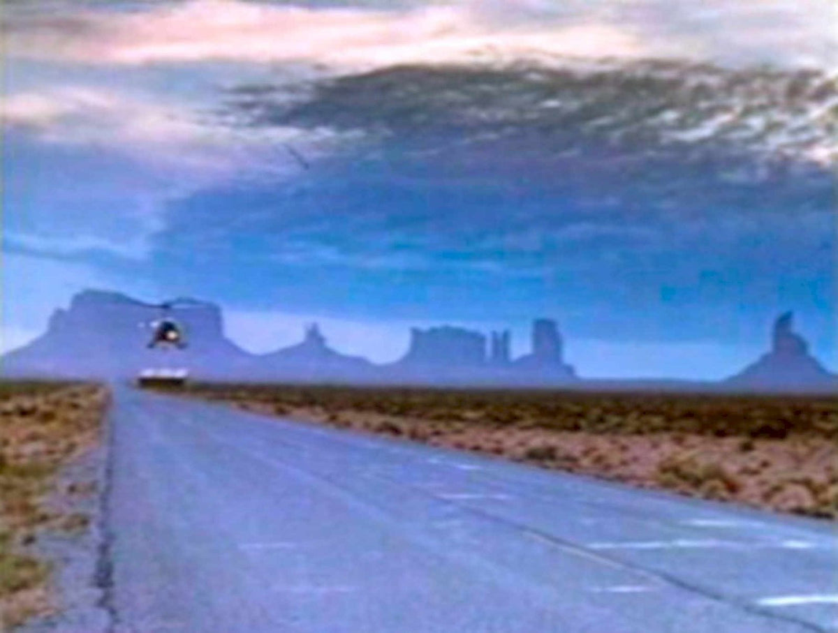 Desert Road Buttes 1970s Vintage Retro Advert
