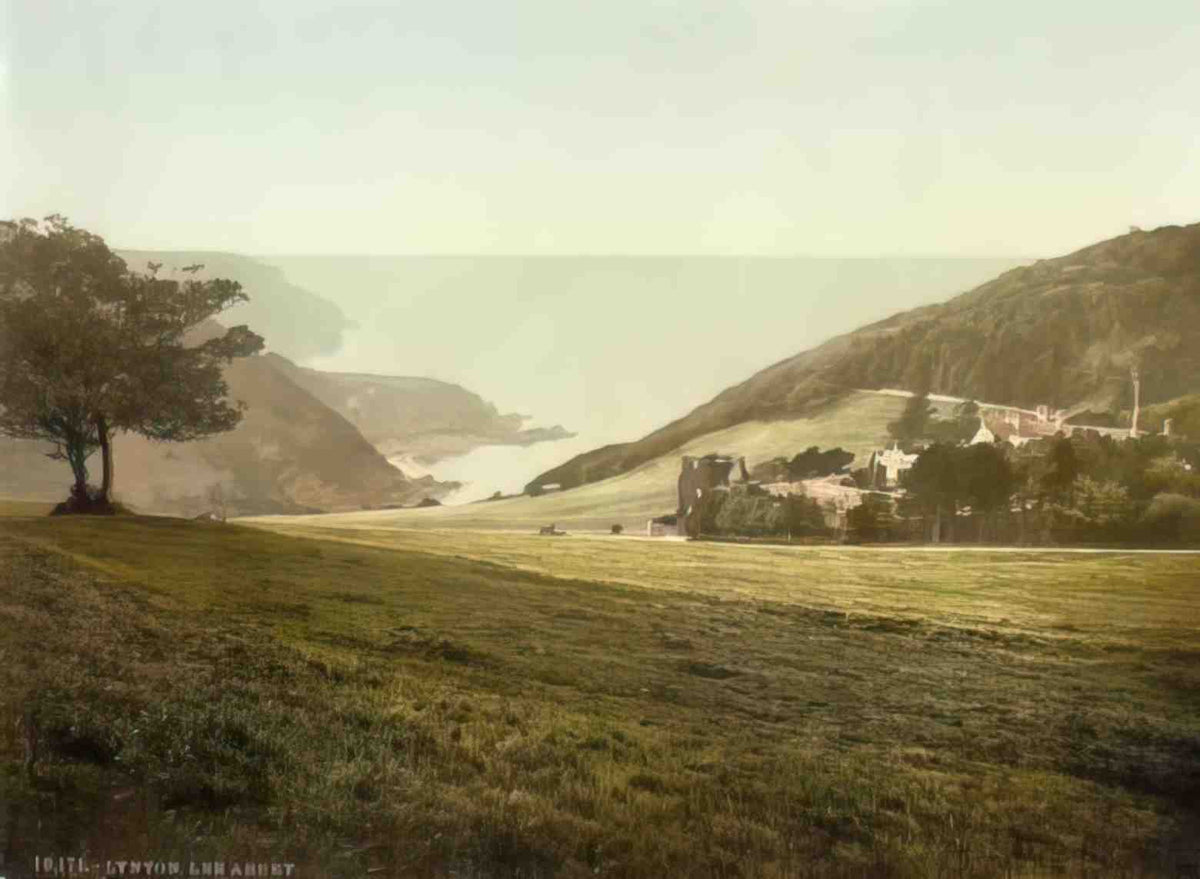 Devon Lynton Lee Abbey Vintage A4 Photo Print