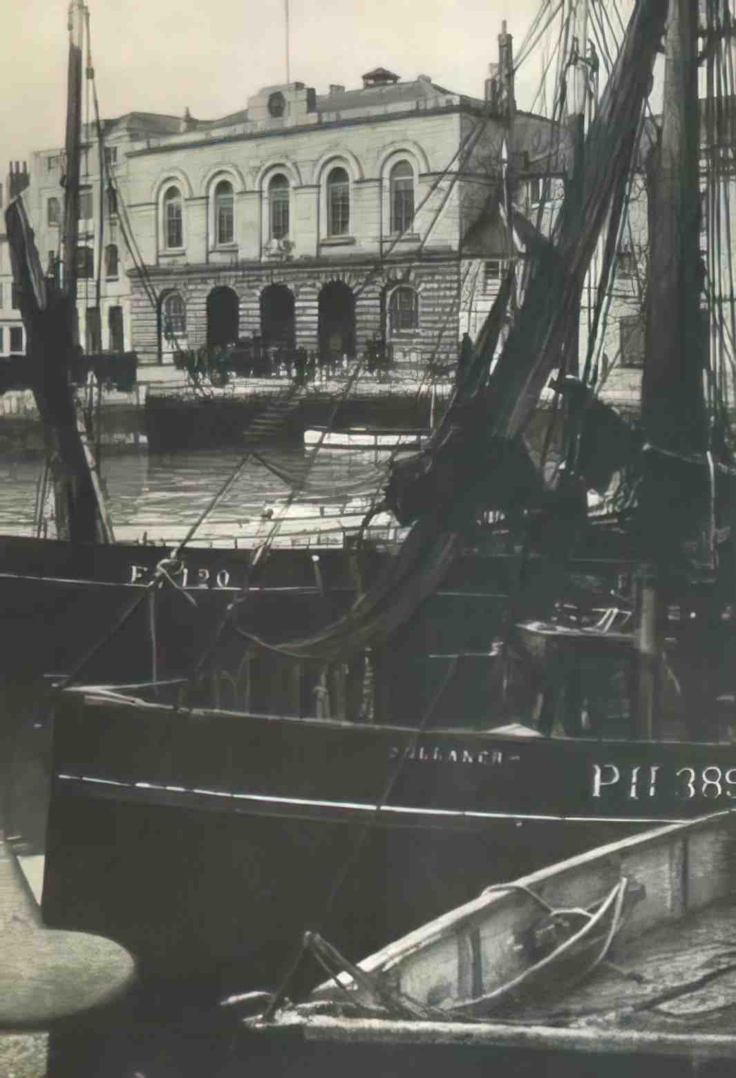 Devon Plymouth Sutton Pool and the Custom House c1930s Vintage A4 Photo Print