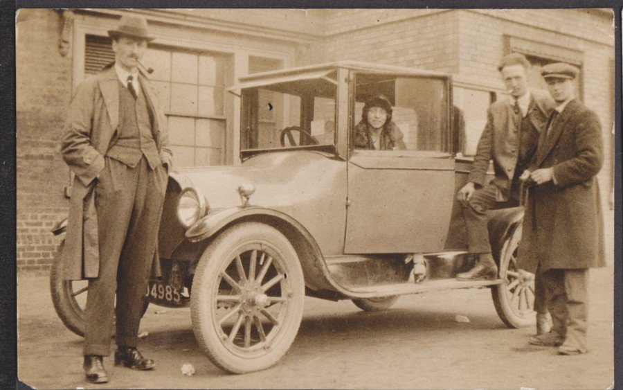 Devon Taunton Station Vintage Car Vintage A4 Photo Print