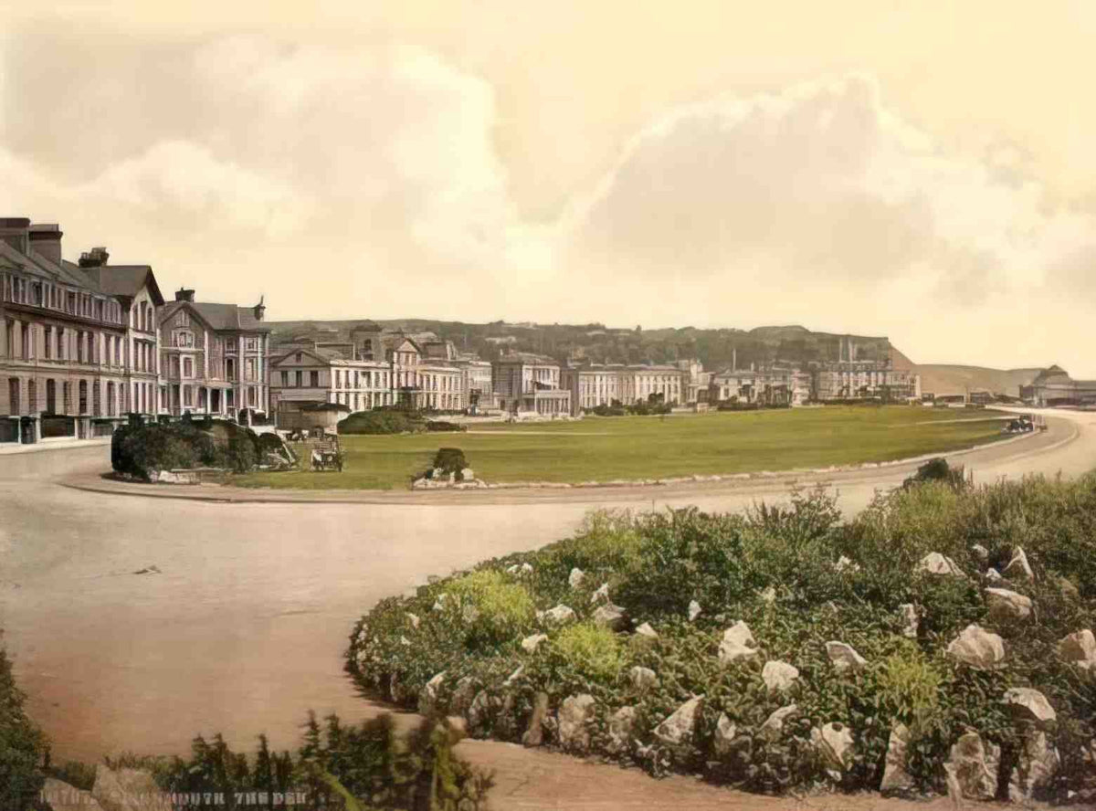 Devon Teignmouth The Den II Vintage A4 Photo Print
