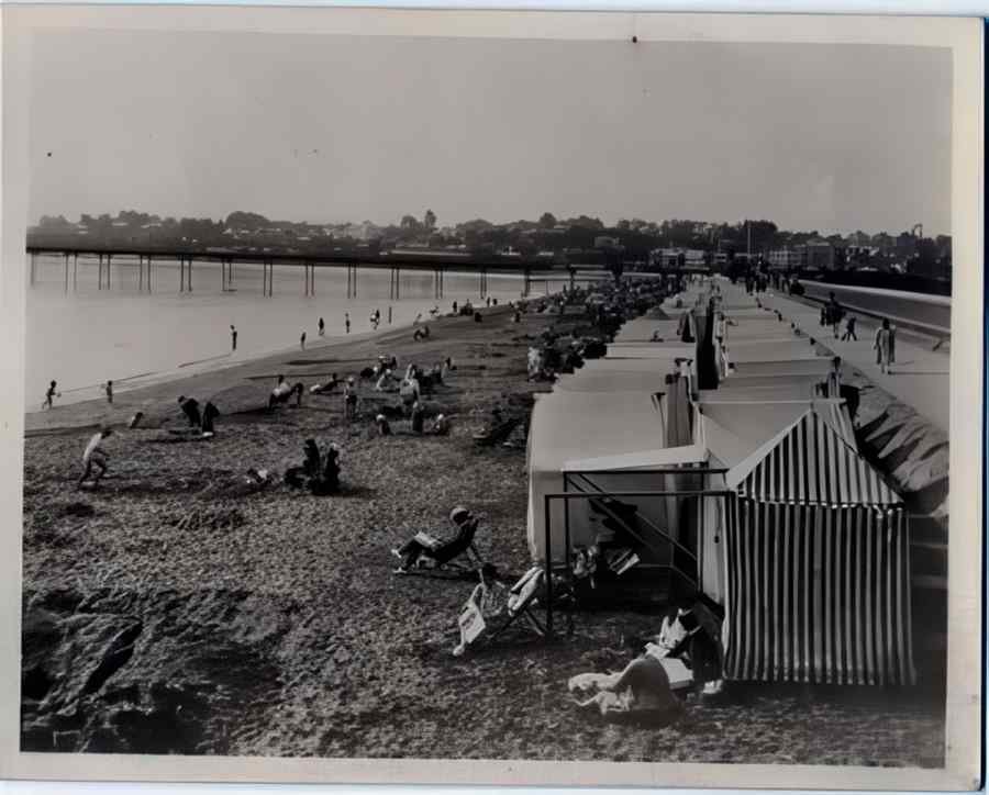 Devon Vintage025 A4 Photo Print