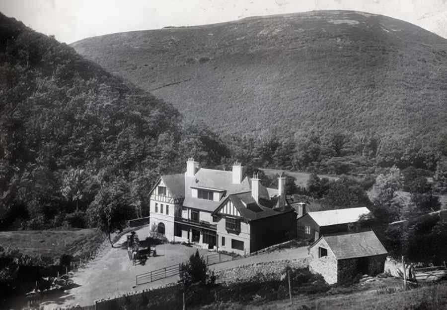 Devon Vintage108 A4 Photo Print