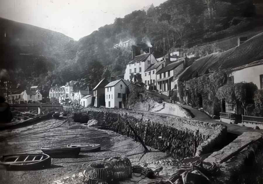 Devon Vintage116 A4 Photo Print