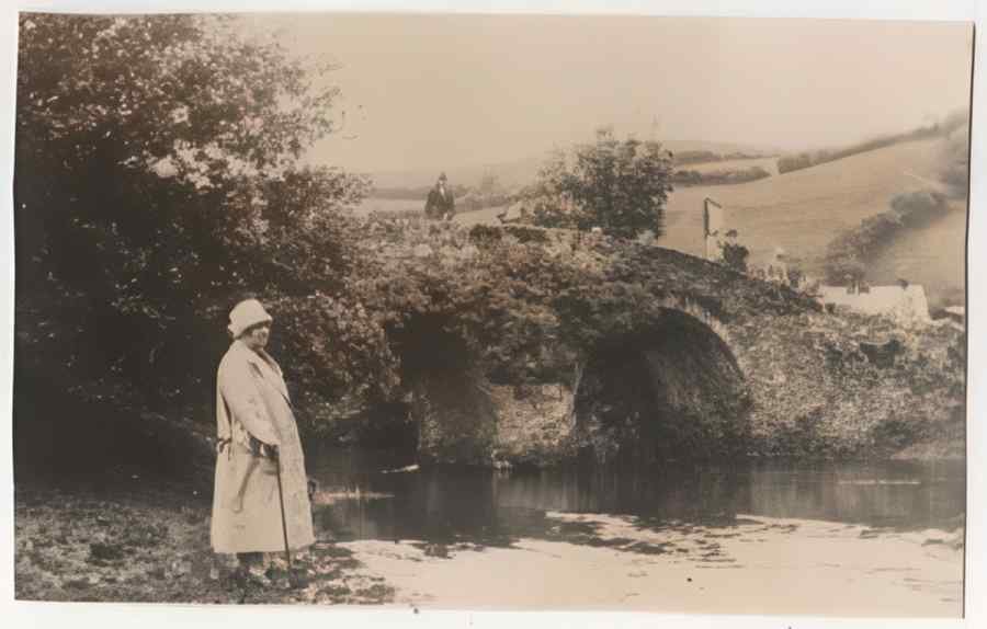 Devon Vintage125 A4 Photo Print