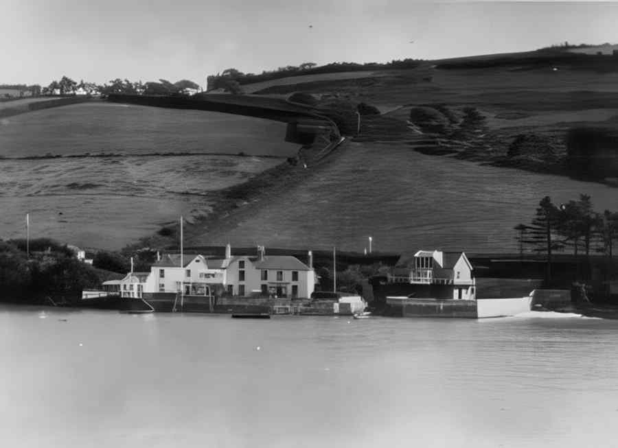 Devon Vintage141 A4 Photo Print