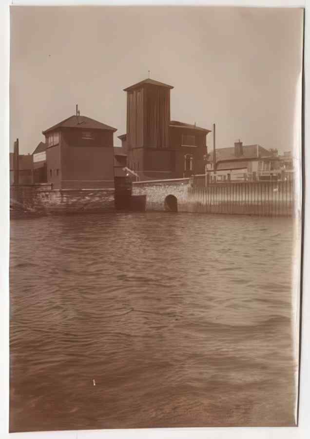 Devon Vintage160 A4 Photo Print