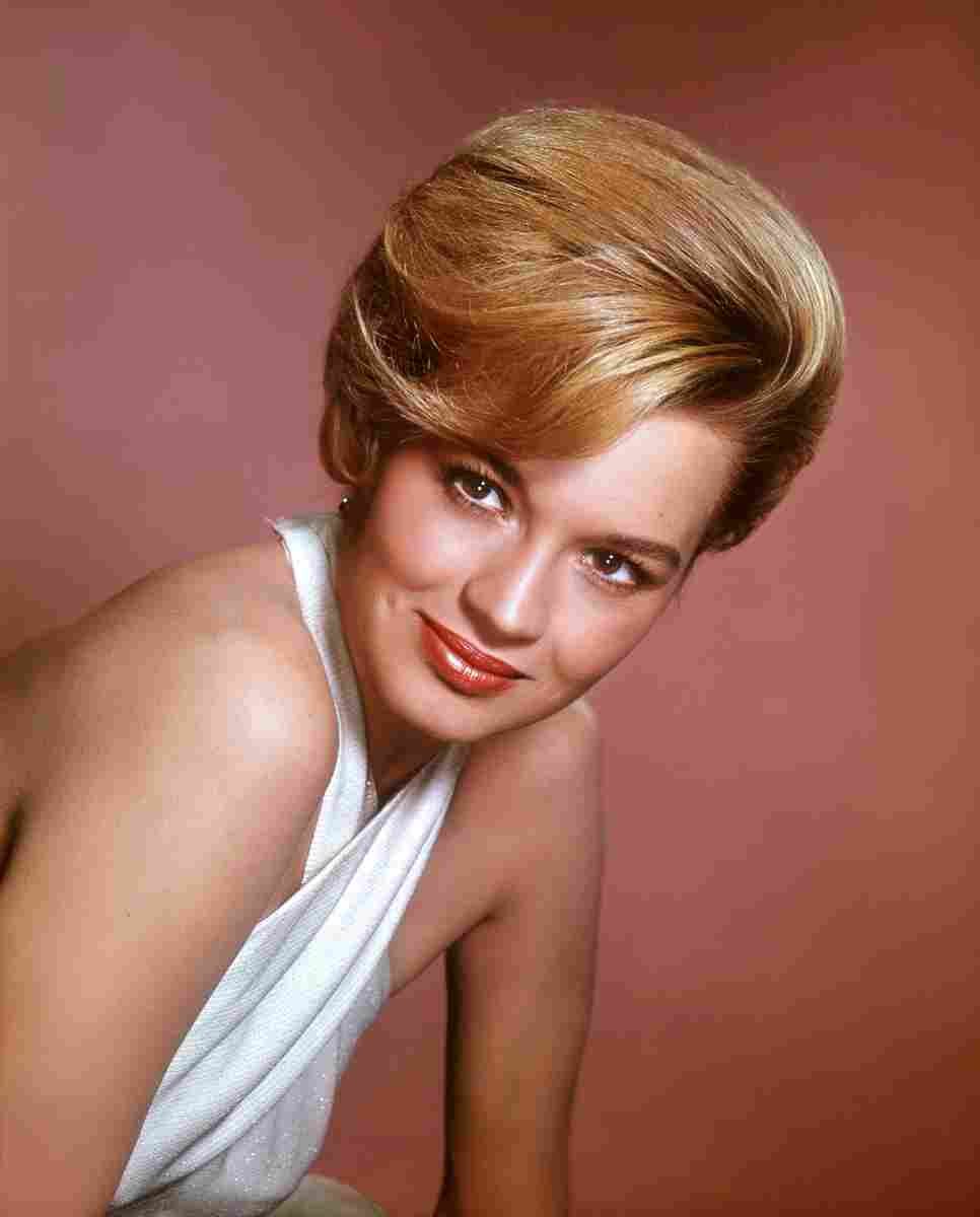 Dickinson Angie 15 film star poster A4 Photo Print