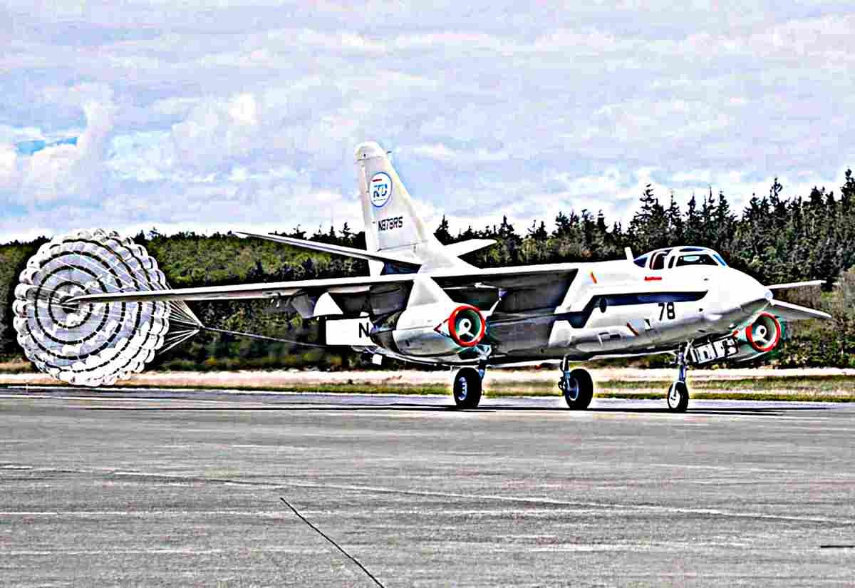 Douglas A3 Skywarrior (2) Military A4 Photo Print