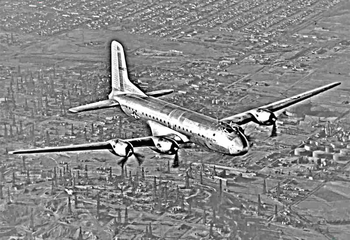 Douglas C74 Globemaster 2 (2) Military A4 Photo Print