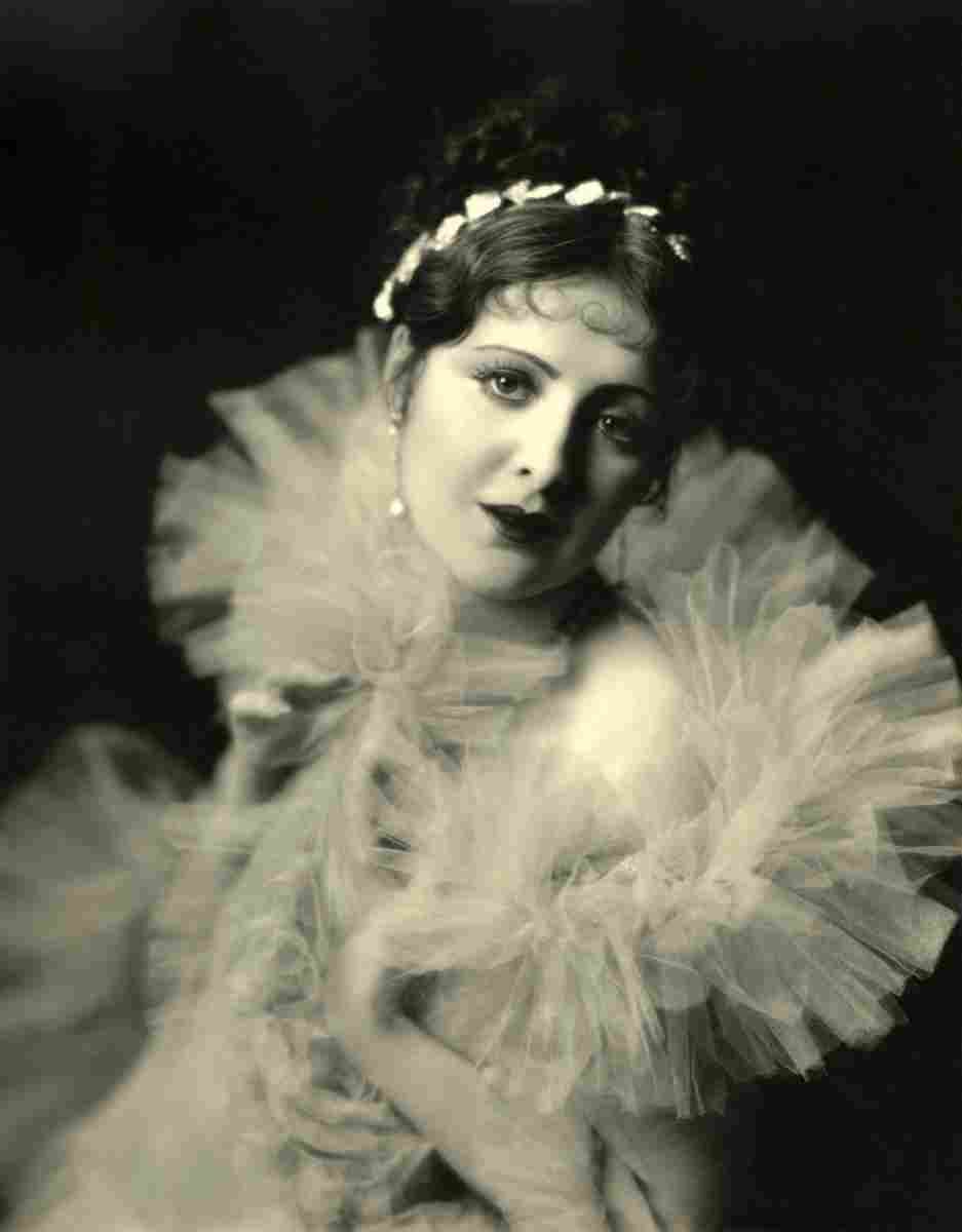 Dove Billie 10S film star poster A4 Photo Print