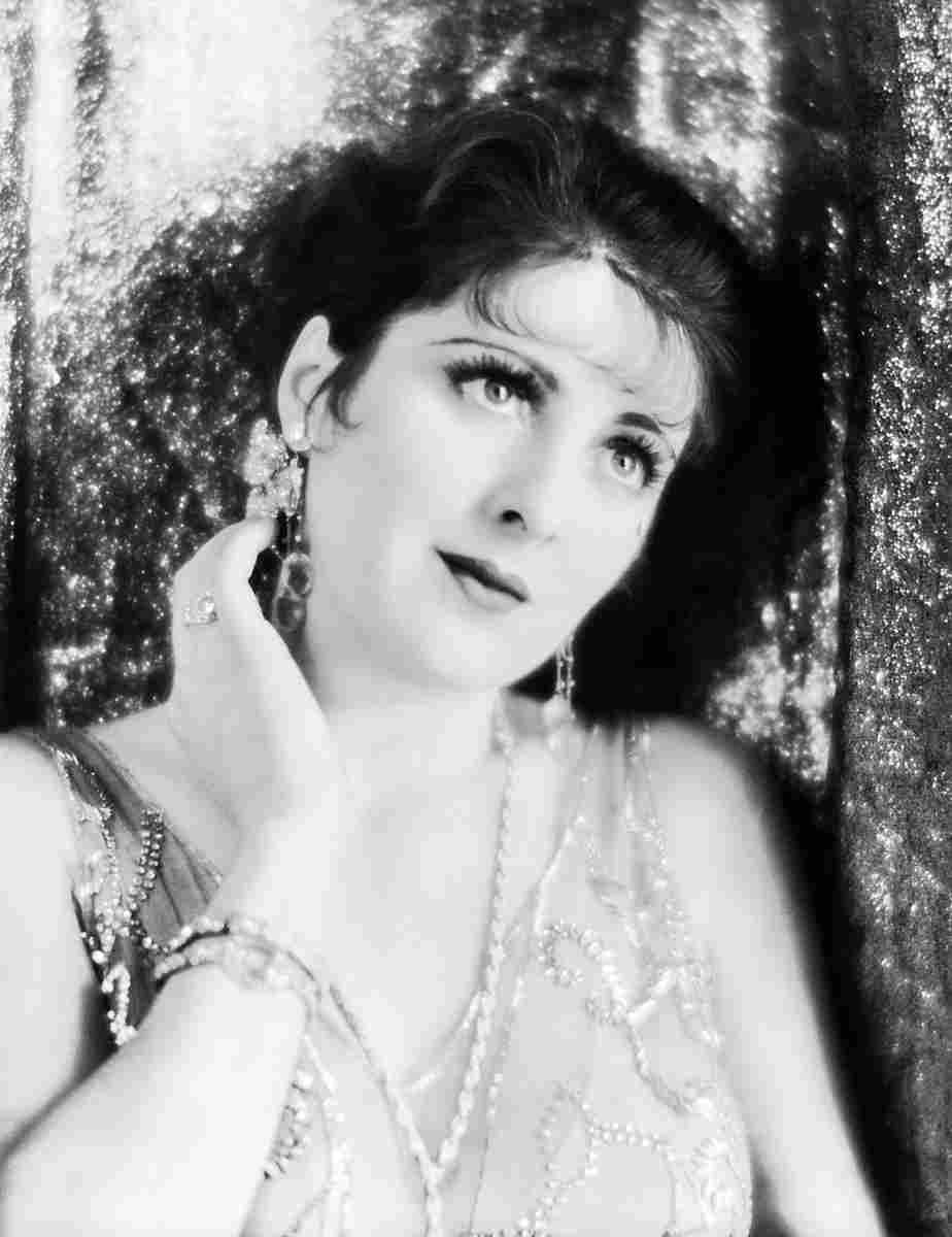 Dove Billie 4 film star poster A4 Photo Print