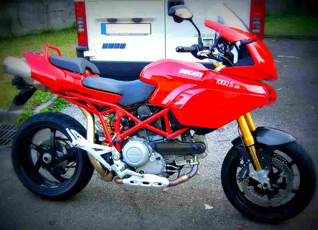 Ducati 1000 Multistrada 2002 1 motorbike A4 Photo Print