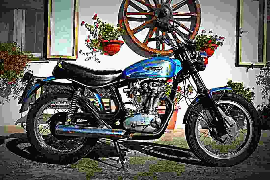 Ducati 125 Scrambler 1973 5 motorbike A4 Photo Print