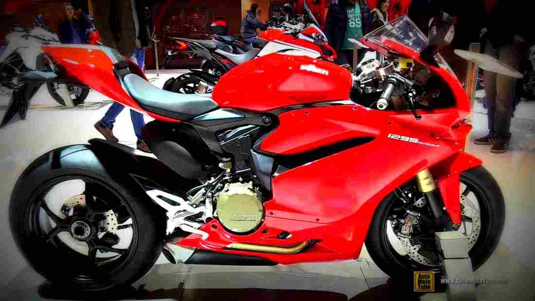 Ducati 1299 Panigale 2017 4 motorbike A4 Photo Print