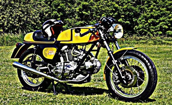 Ducati 14 motorbike A4 Photo Print