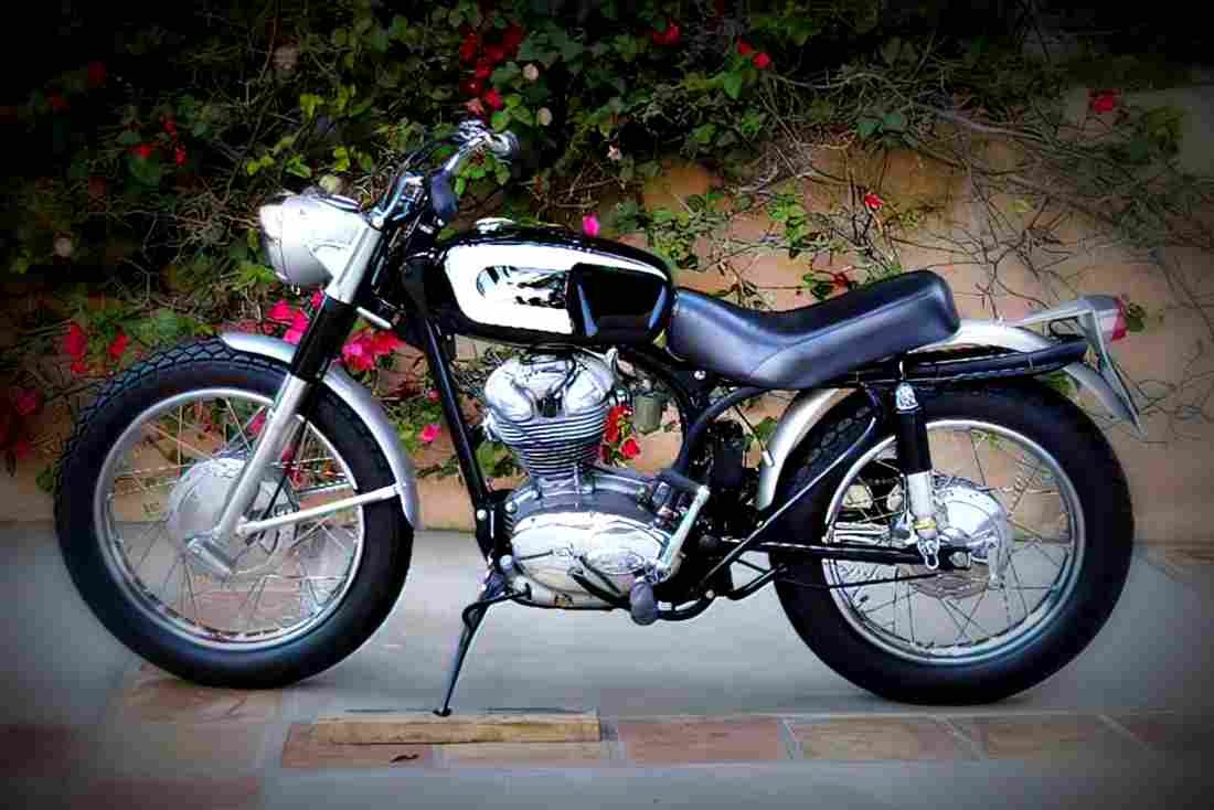 Ducati 250 Scrambler 1974 2 motorbike A4 Photo Print