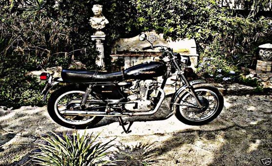 Ducati 350 1975 motorbike A4 Photo Print