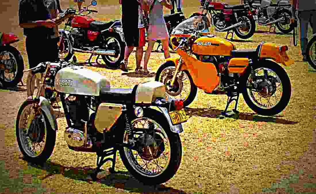 Ducati 350 Mark 3 D 1972 2 motorbike A4 Photo Print