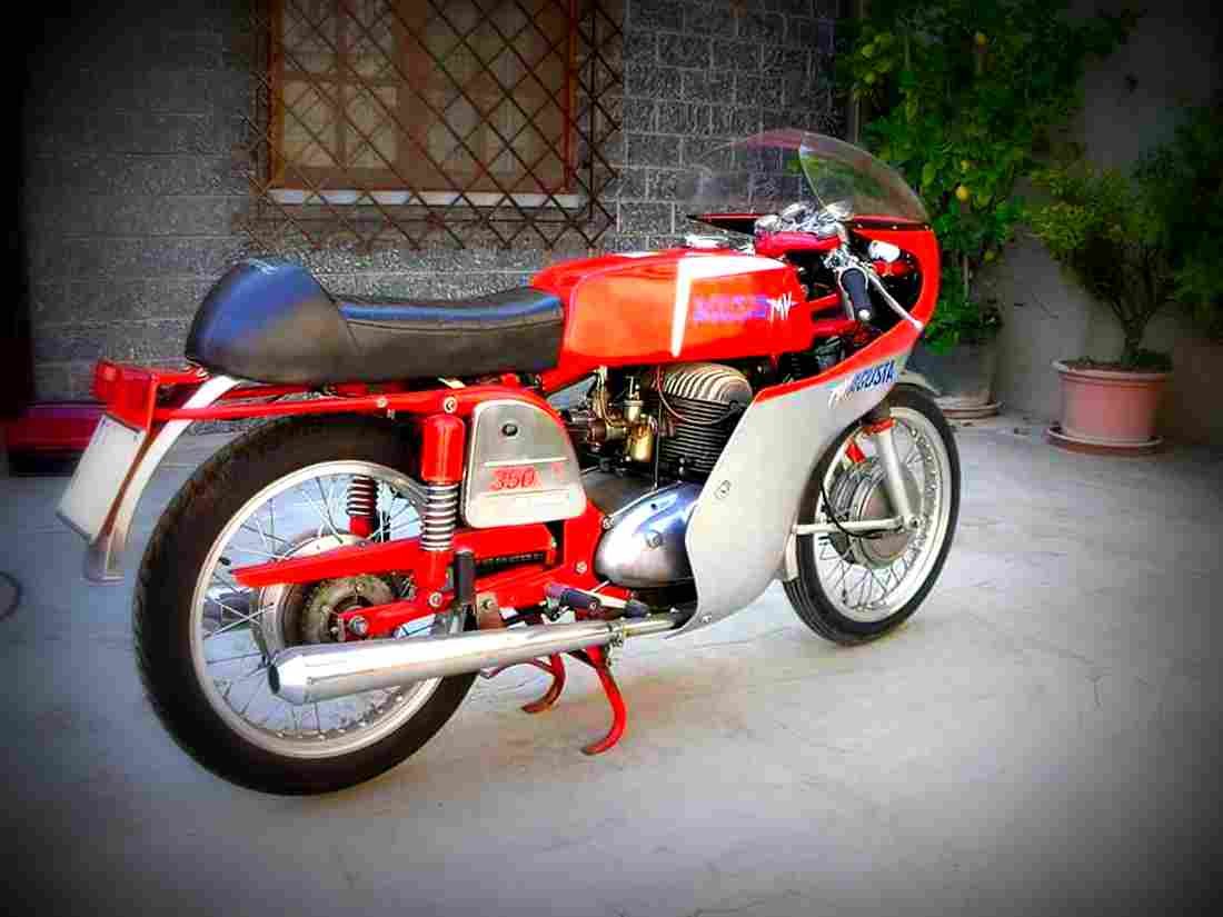 Ducati 350 S Desmo 1978 4 motorbike A4 Photo Print