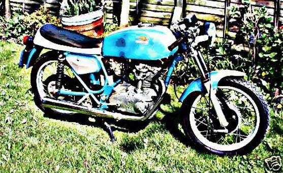 Ducati 350 motorbike A4 Photo Print