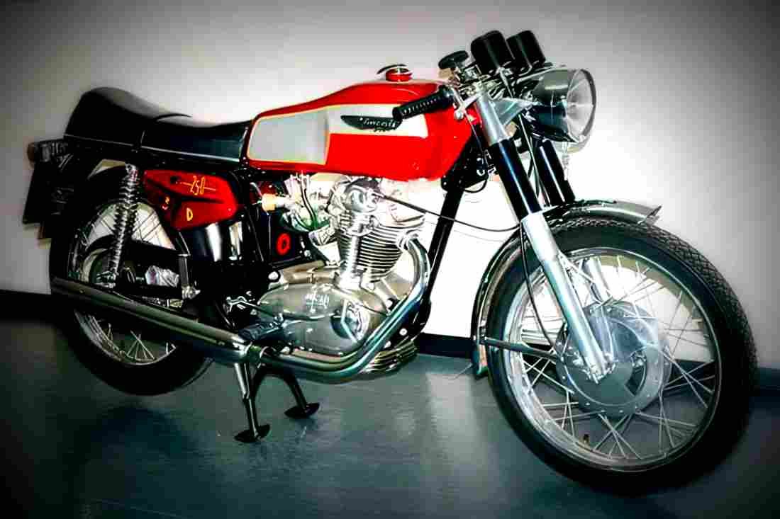 Ducati 450 Mark 3 D 1972 2 motorbike A4 Photo Print