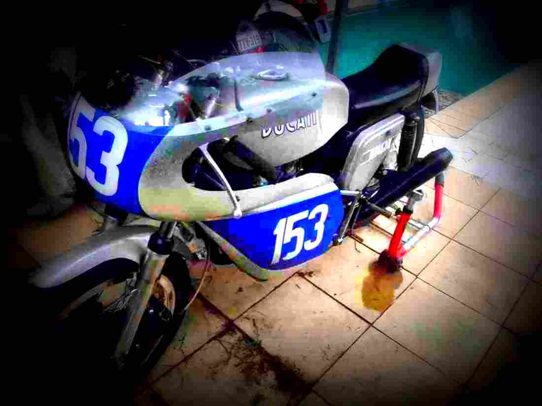 Ducati 450 Mark 3 D 1973 4 motorbike A4 Photo Print