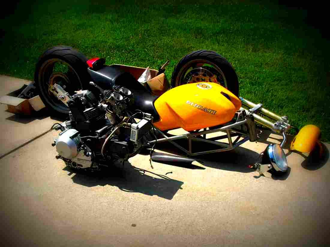 Ducati 600 Monster 1995 2 motorbike A4 Photo Print
