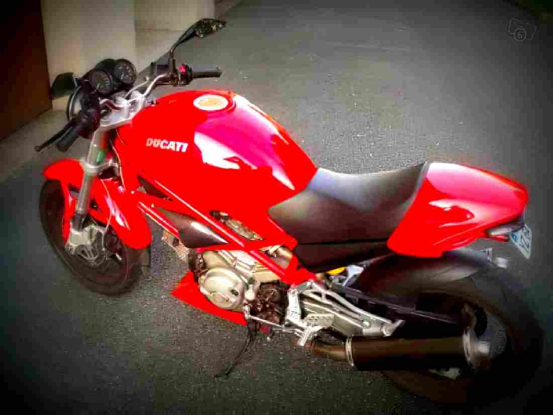 Ducati 600 Monster Dark 2002 3 motorbike A4 Photo Print